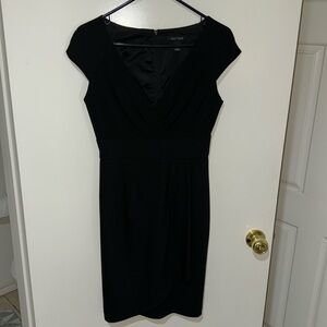 White House | Black Market Dress 👗